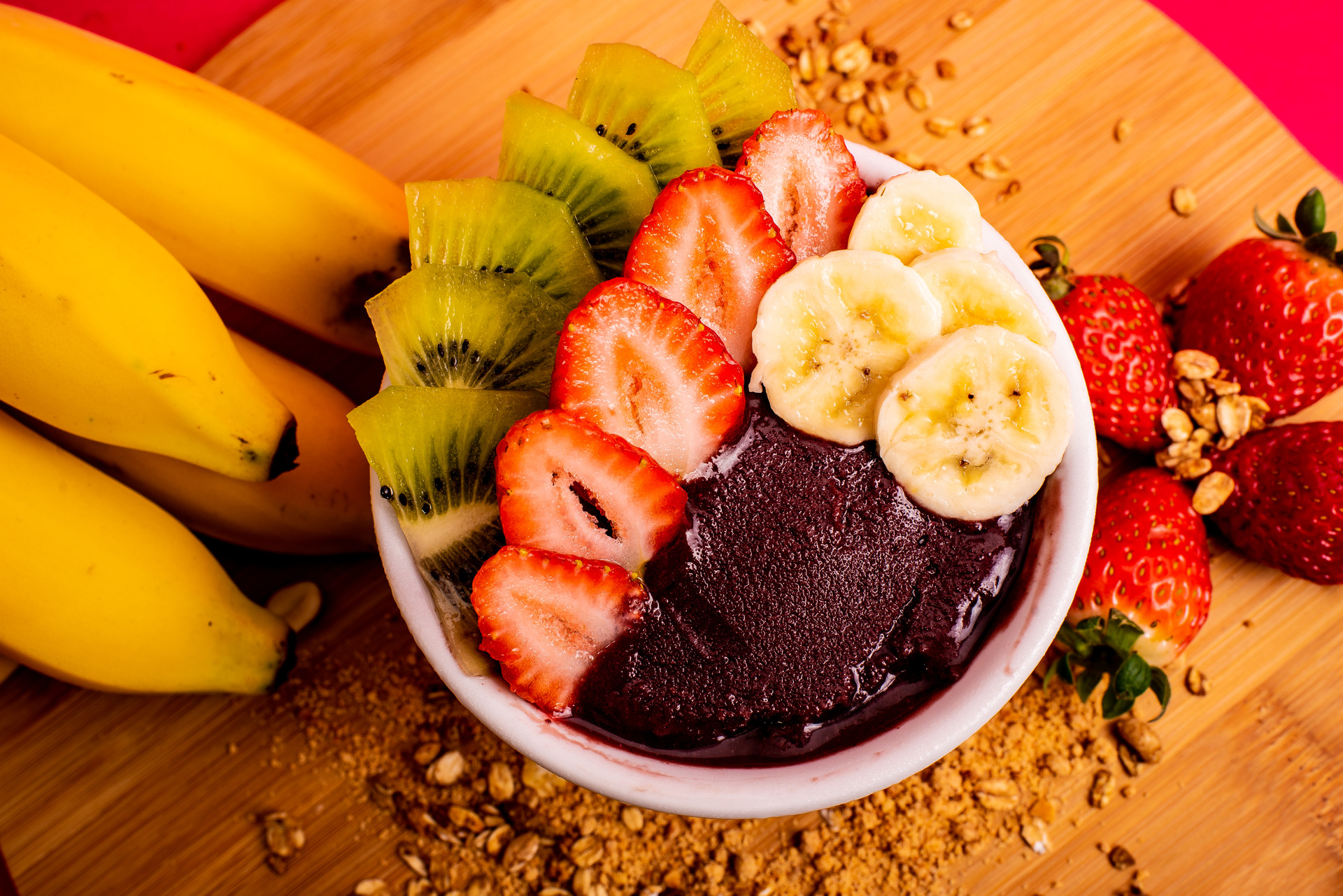 foto de açaí com frutas