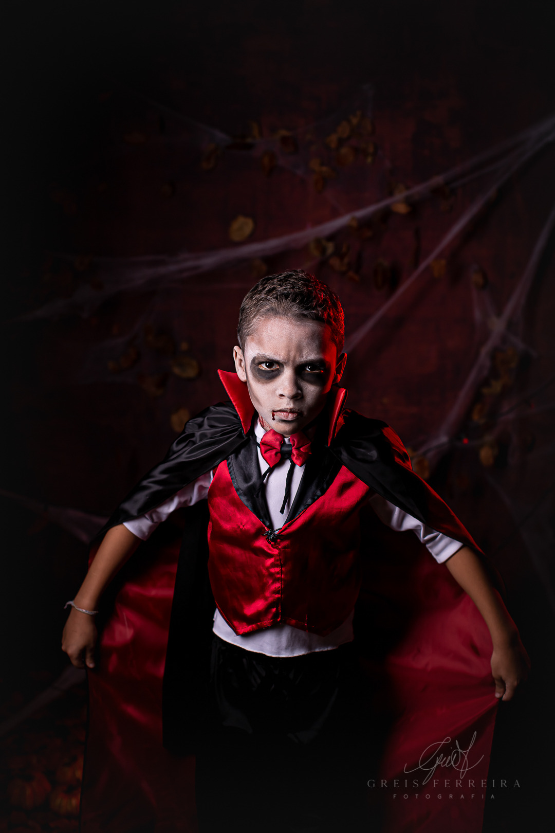 ensaio infantil em bh halloween vampiro