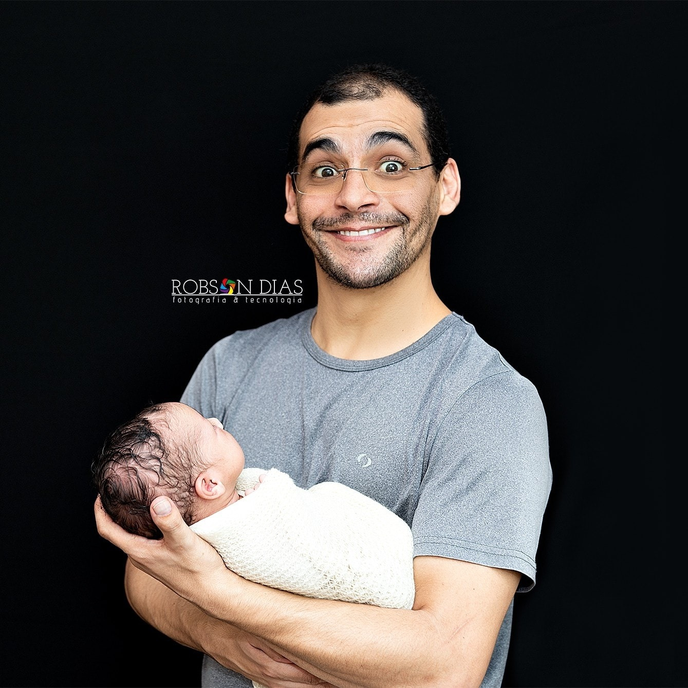 Robson Dias Fotografia - Fotógrafo Newborn Embu, Região e São Paulo