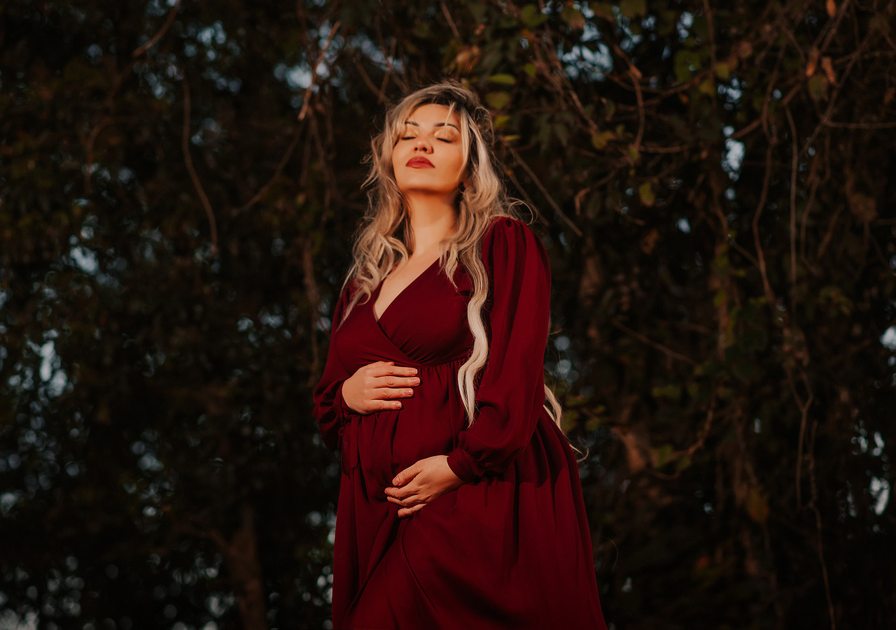 Aline Fontes em Bento Gonçalves com uma inspirador tem uma fotografia gestante