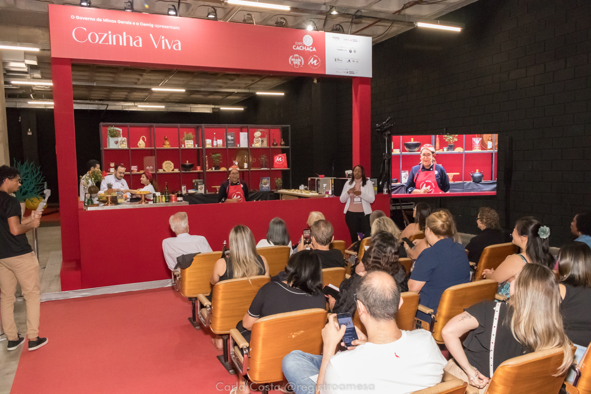 Carla Costa Fotografia de Gastronomia - Expocachaça e Minas + Doces 2025