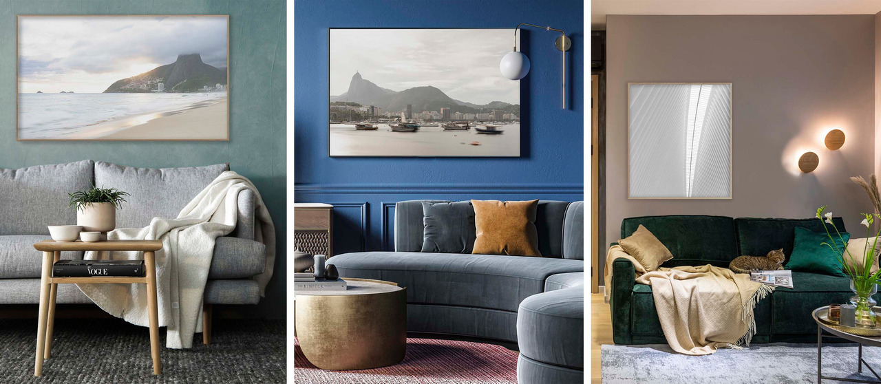 sala com cor e quadros decorativos