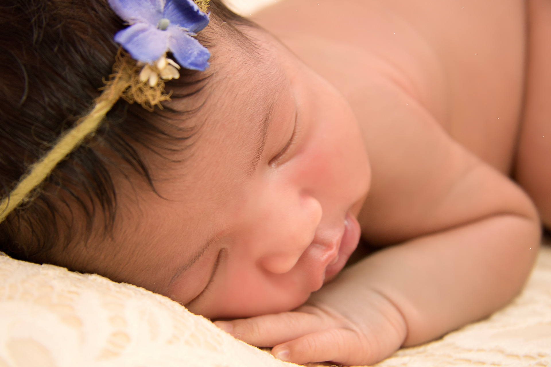ensaio fotográfico newbron infantil fotógrafo Naldo Caitano em Praia Grande /SP