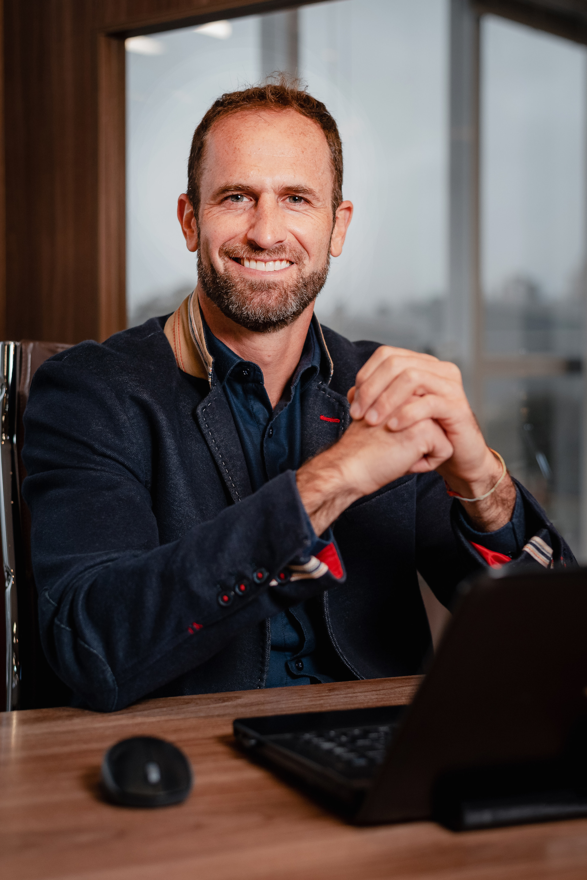 Balsa produtora de conteúdos na serra gaúcha