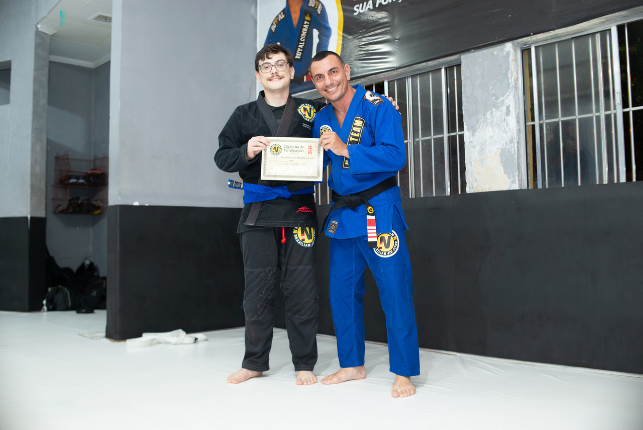 Gabriel Pezzo conquista a sua Faixa Azul