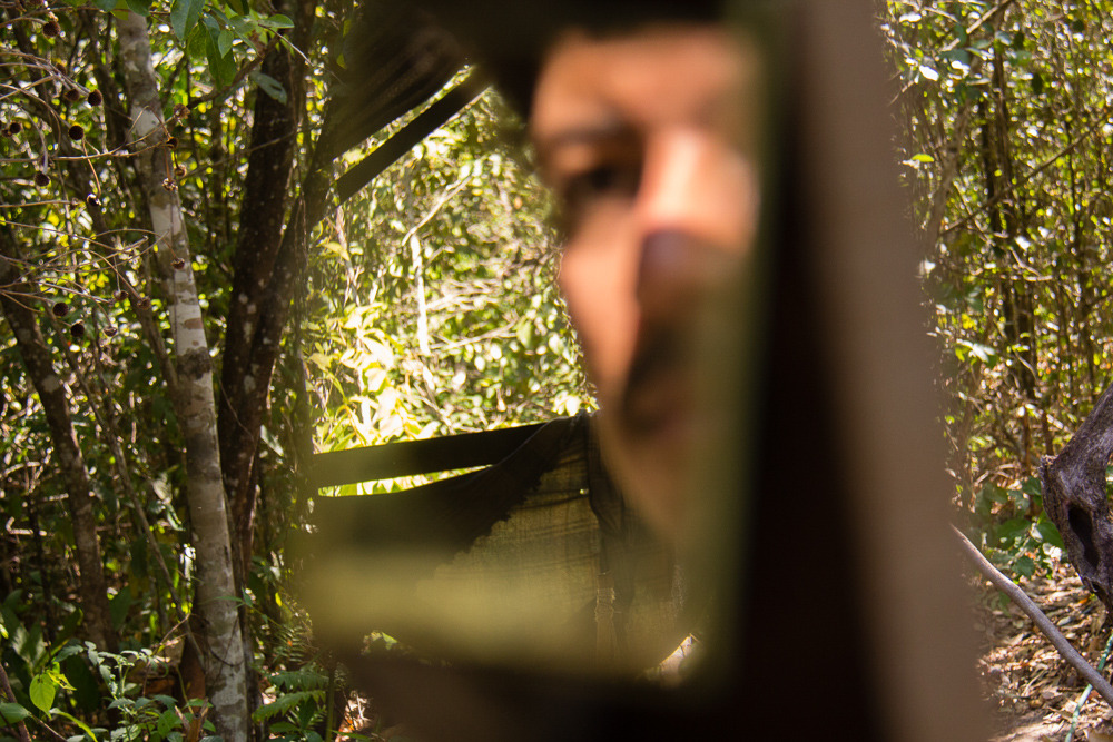 Autorretrato - retrovisor da mata  Jalapão, 2015. Fotografia digital/cor 1000 x 667px.