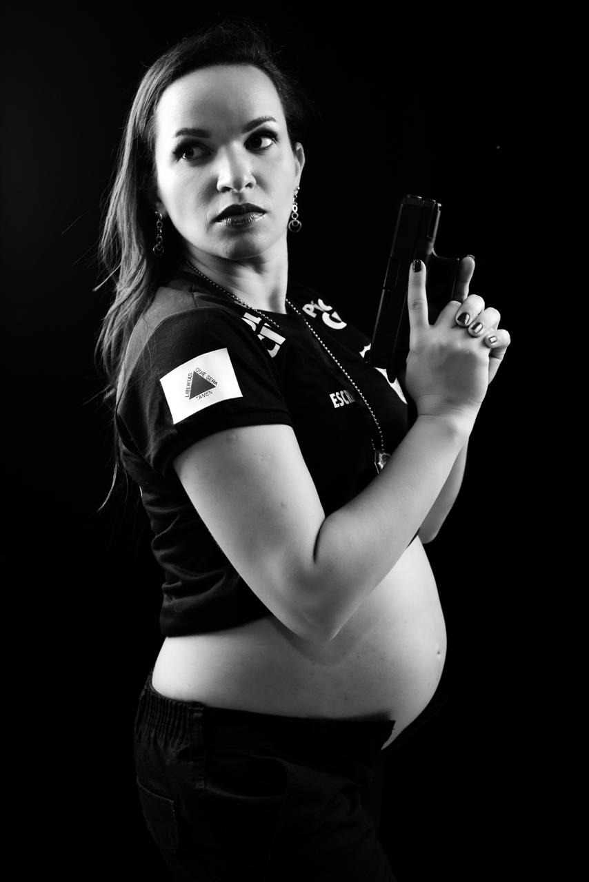 ensaio-gestante-em-confins