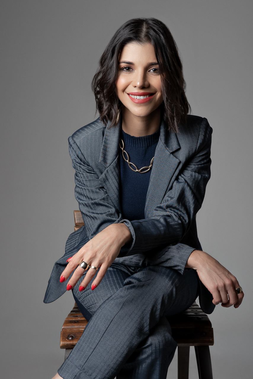 Retrato Corporativo Empresarial Feminino em Belo Horizonte