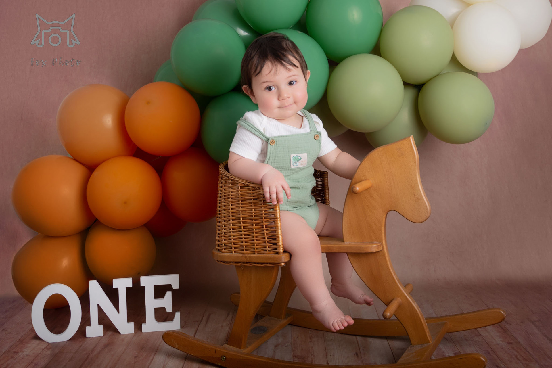 birthday cake smash session photography photo session