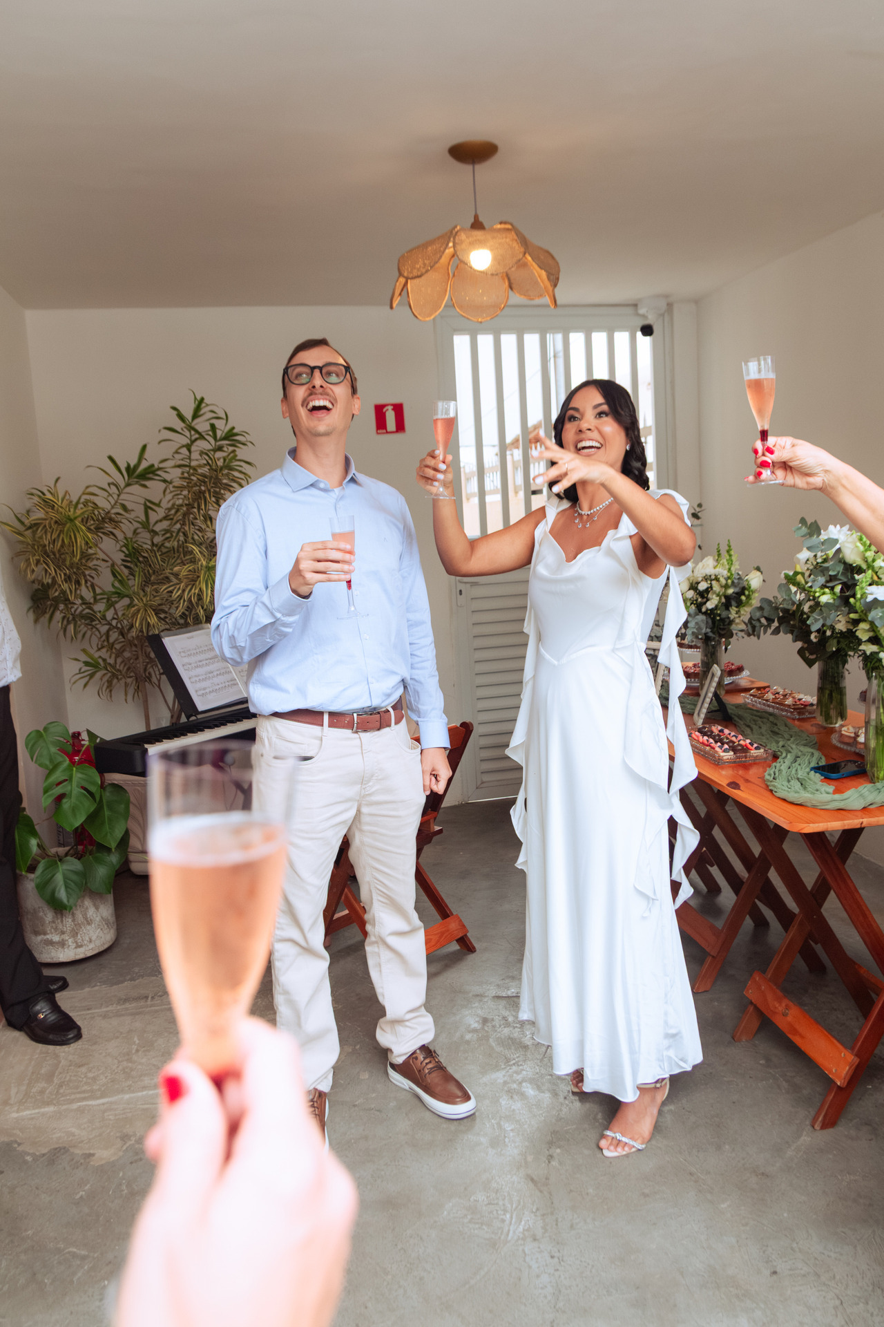 Micro Wedding na Cafeteria Verso Café em Santos/SP - Vilares Weddings
