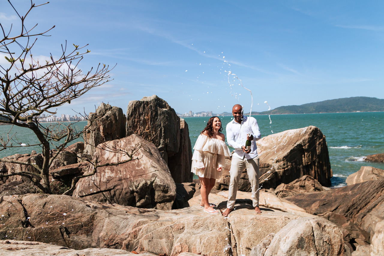 Ensaio Pós Casamento Civil em São Vicente/SP - Vilares Weddings