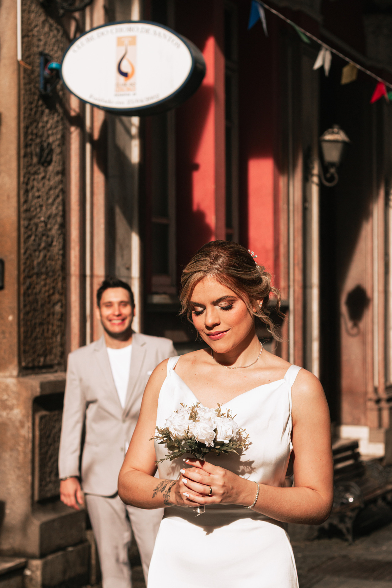 Ensaio de casamento no Centro Histórico de Santos/SP - Vilares Weddings