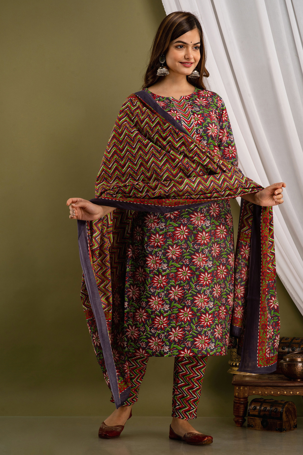 traditional Indian clothing online