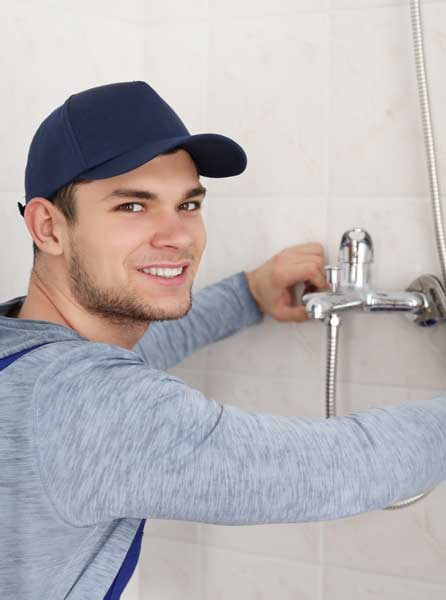 Equipe Desentupidora em Curitiba com profissionais especializados