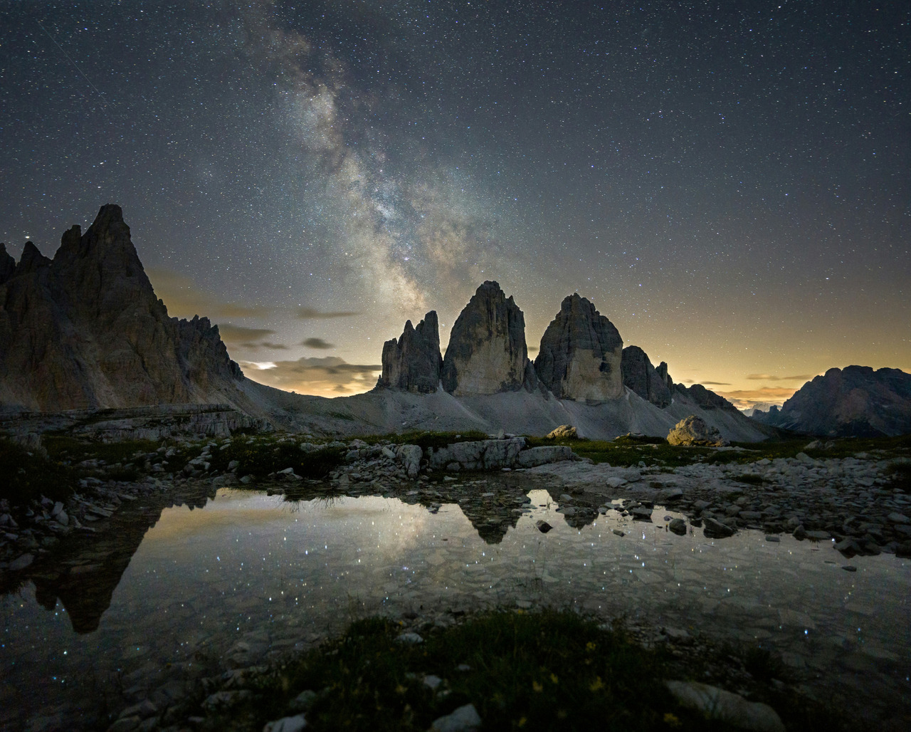 Tre Cime di Lavaredo foto noturna ensaio no lago das dolomitas fotógrafo